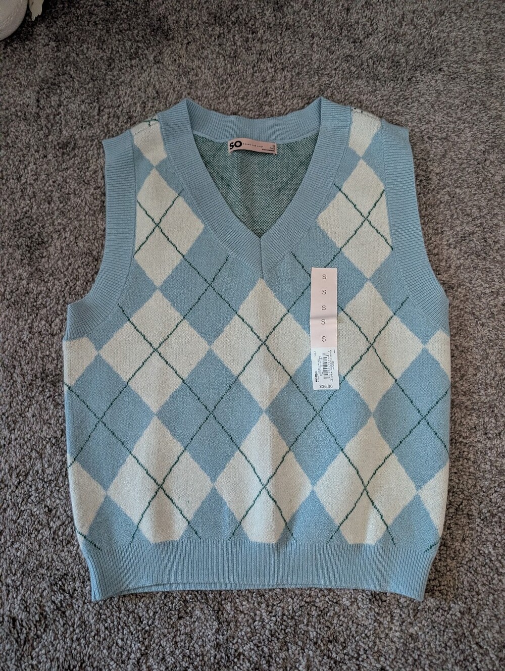 SO Cropped Argyle Sweater Vest